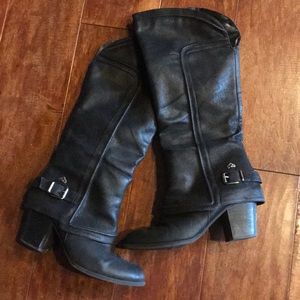 Fergie Black wide calf boots
